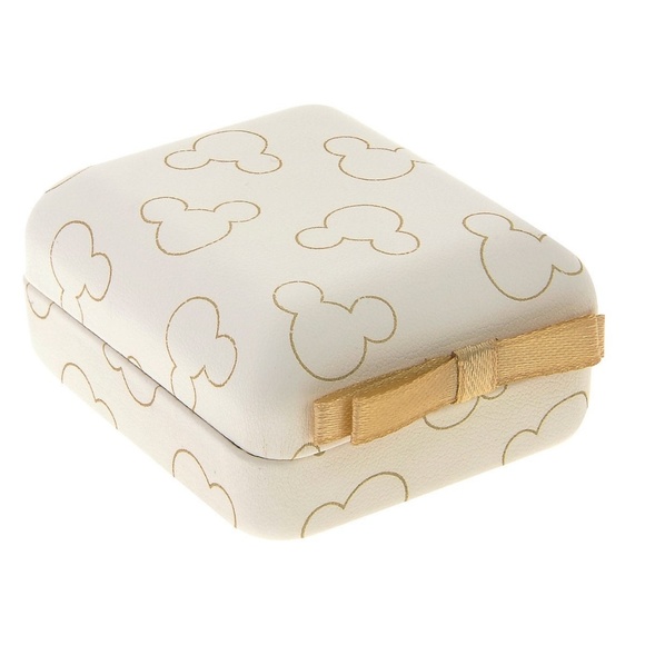 DISNEY PARKS 925 SWAROVSKI KEY NECKLACE - Picture 4 of 4